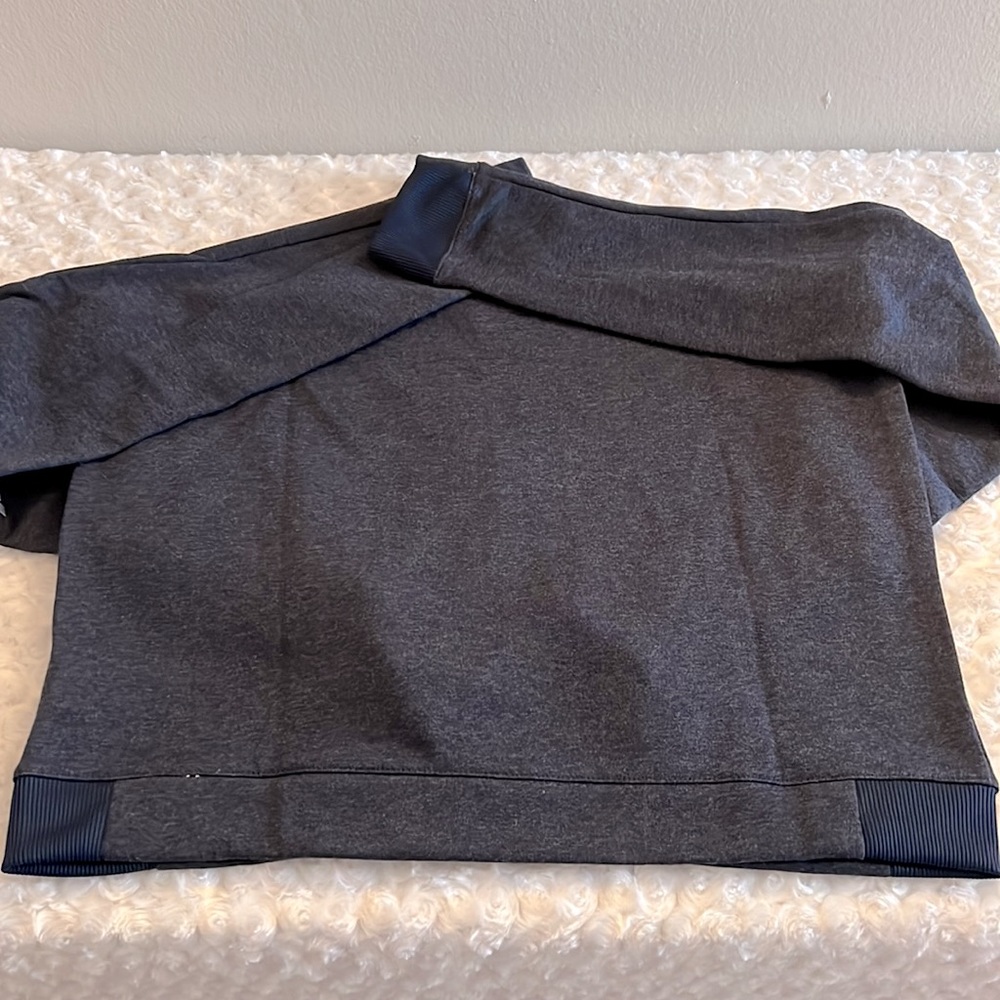 Adidas Heathered Layering Sweatshirt - Picture 12 of 15